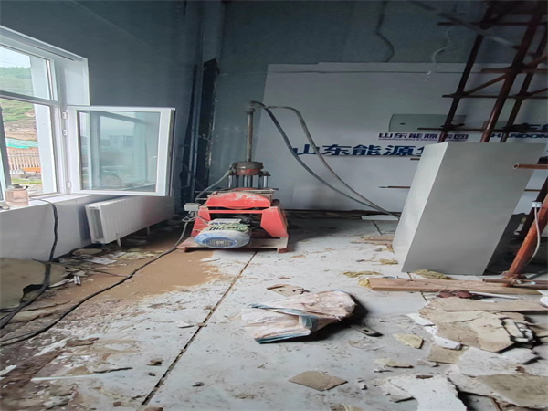 龙川地基基础下沉墙体裂缝加固注浆顶升施工